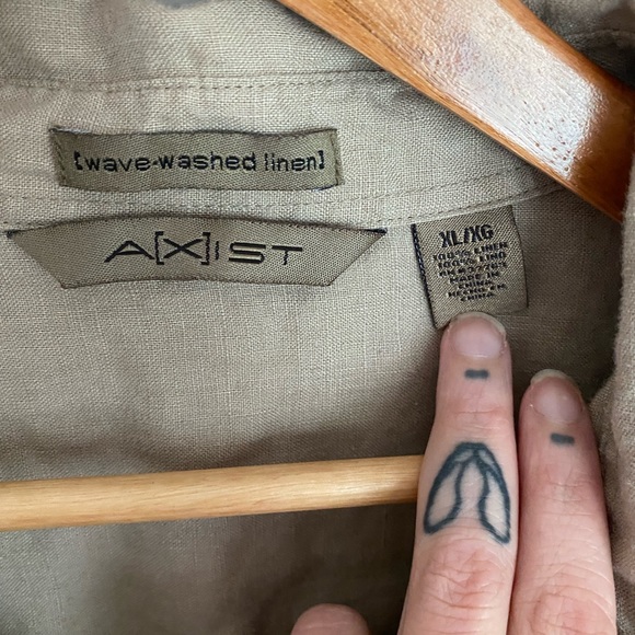 Linen Button Down Minimalist Button Down T-Shirt - Men’s XL Women’s XXL - Picture 3 of 3